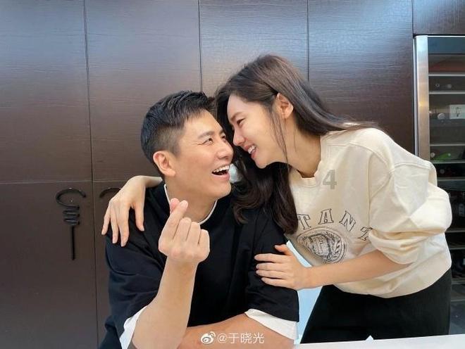小蓝球向上跳